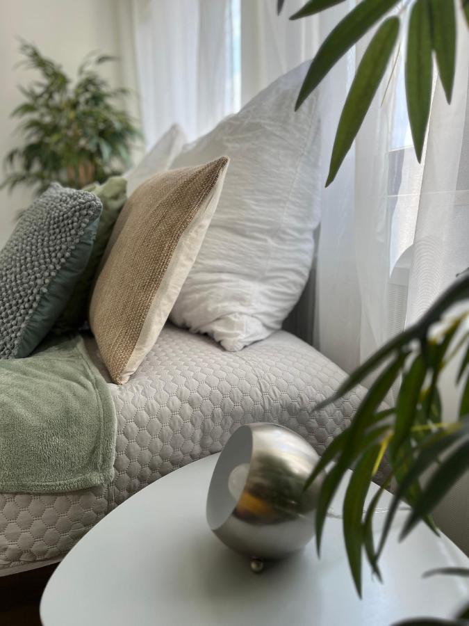 Korbstadt-Villa Rattan-Design Mit Balkon, Garten, Arbeitsplatz, Kueche Lichtenfels  Esterno foto