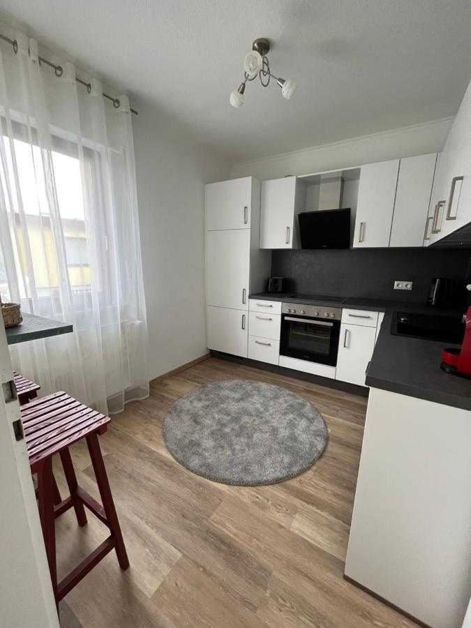 Korbstadt-Villa Rattan-Design Mit Balkon, Garten, Arbeitsplatz, Kueche Lichtenfels  Esterno foto
