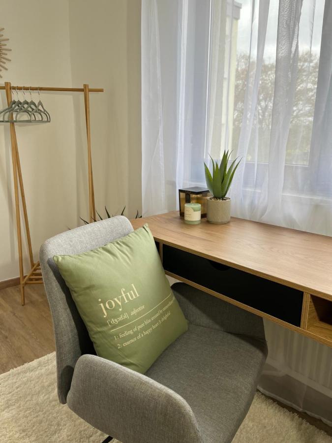 Korbstadt-Villa Rattan-Design Mit Balkon, Garten, Arbeitsplatz, Kueche Lichtenfels  Esterno foto